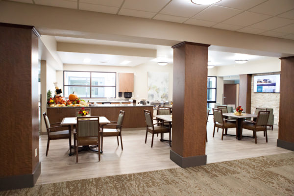 Cascadia of Boise, Idaho skilled nursing and rehabilitation facility dining area